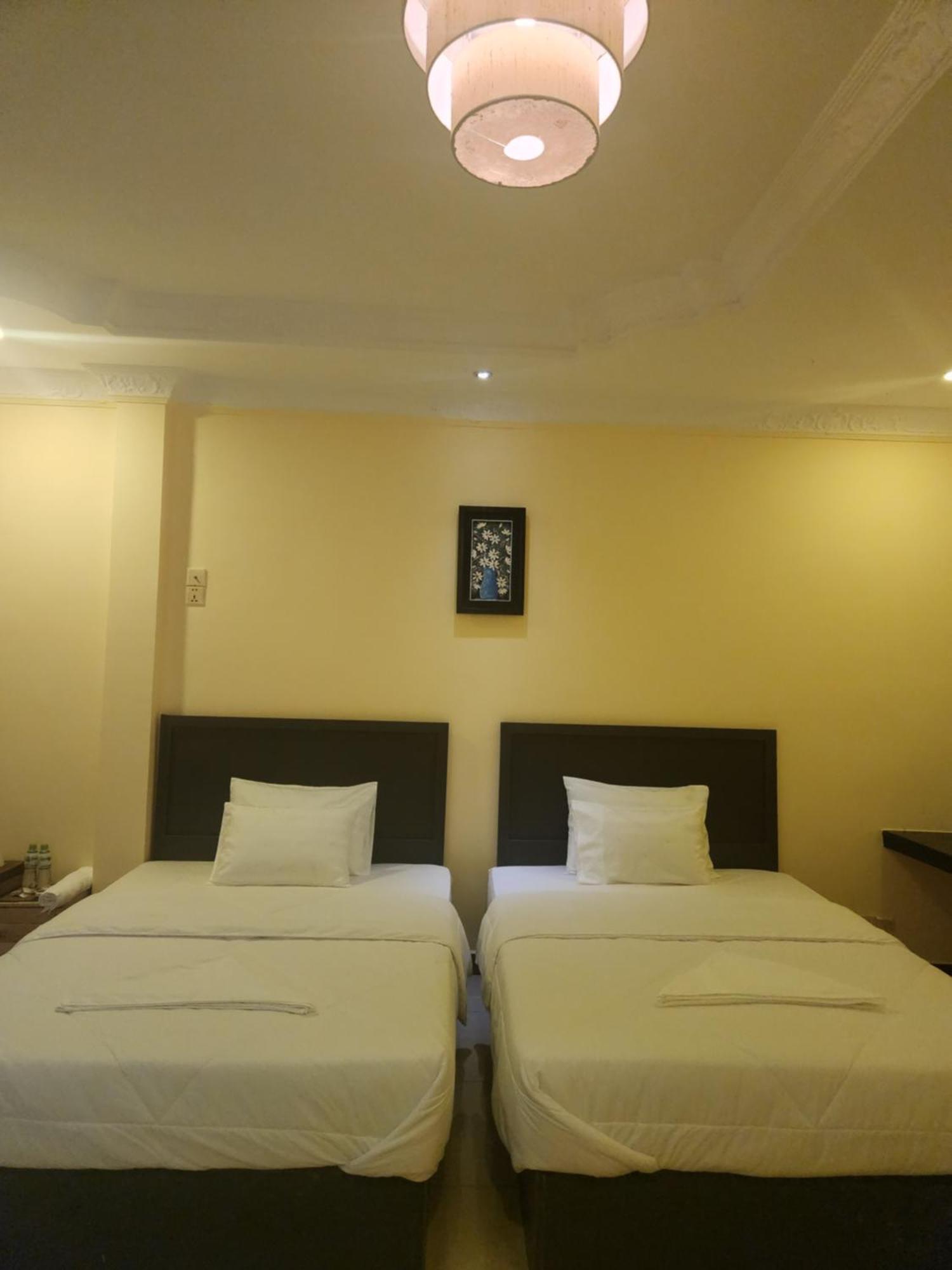 Soma Hotel Phnom Penh Exteriör bild